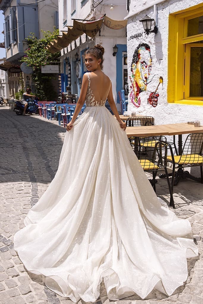 画像|オクサーナムハ|グリッタードレス|アナベル